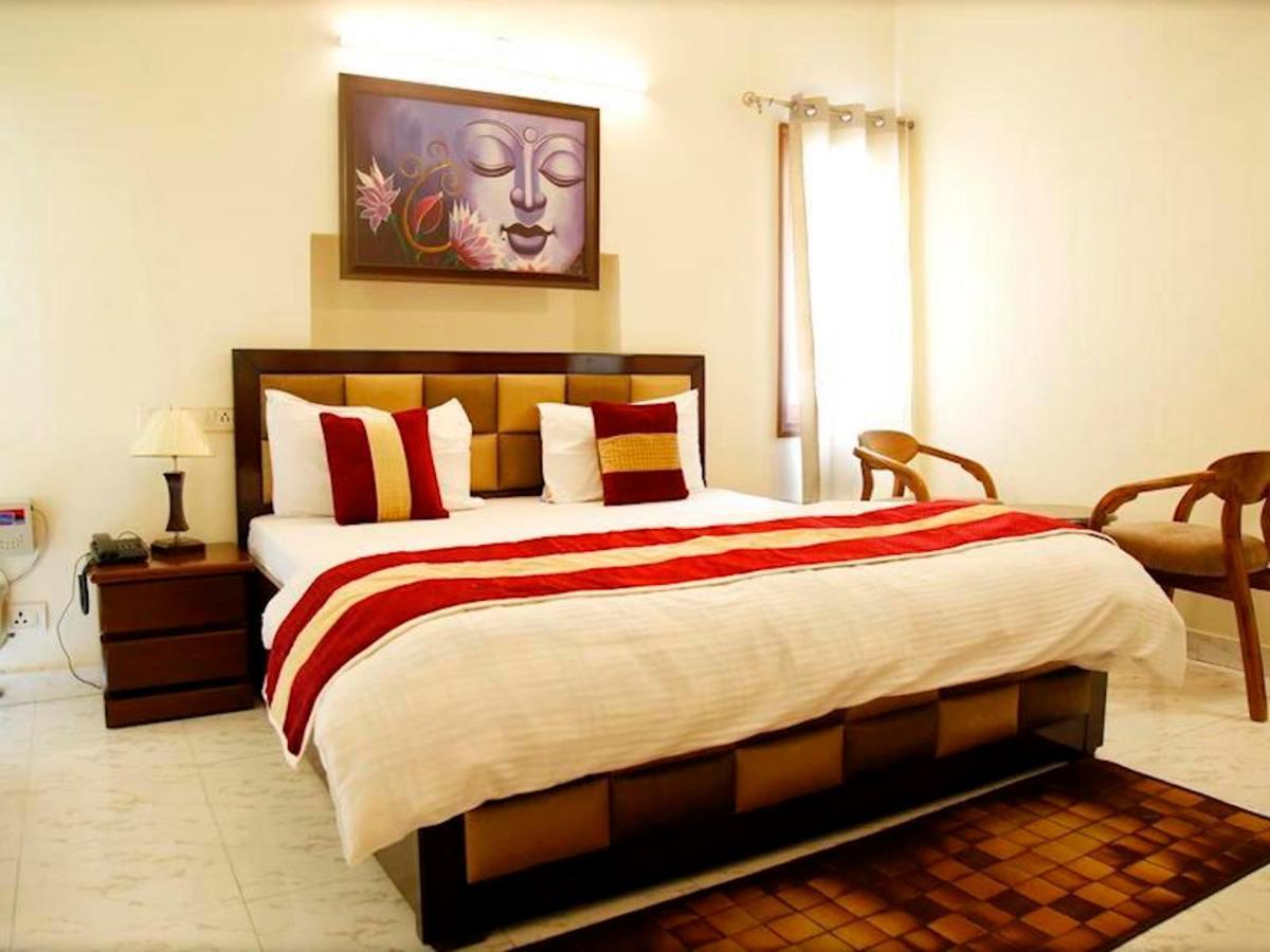 Maplewood Guest House, Neeti Bagh, New Delhiit Is A Boutiqu Guest House - Room 3 Zewnętrze zdjęcie